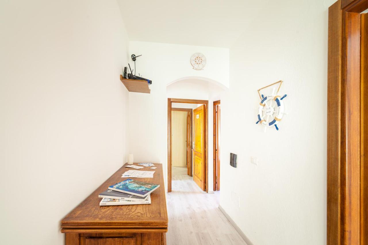 Brezza B&B Golfo Aranci Exteriér fotografie