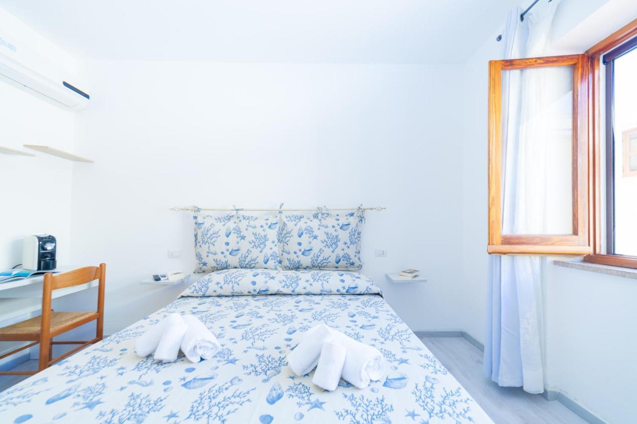 Brezza B&B Golfo Aranci Exteriér fotografie